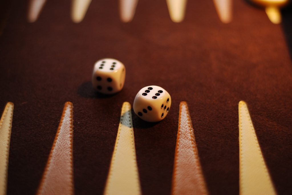 backgammon dice board